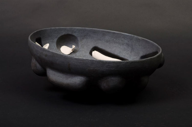Picture of Black Fertility Vessel