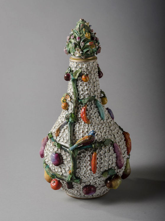 Picture of Schneeballen Vase with Fruit